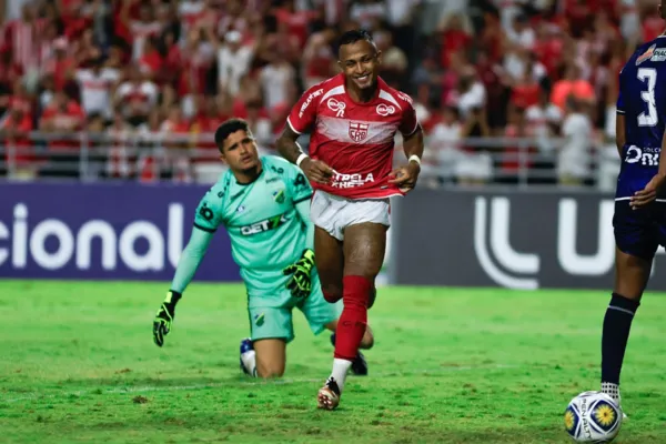 
				
					CRB vence Altos e carimba classificação às quartas de final da Copa NE
				
				