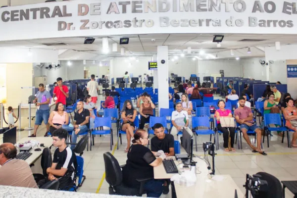 
				
					Central de Atendimento ao Eleitor de Maceió vai funcionar no feriado
				
				
