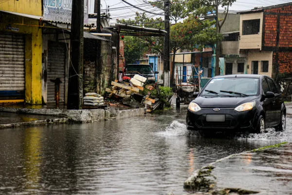 
				
					Maceió e mais 51 municípios alagoanos têm alerta de perigo de chuvas
				
				