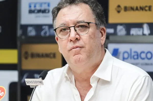 
				
					Marcelo Teixeira revela folha salarial do Santos e detalha dívidas
				
				