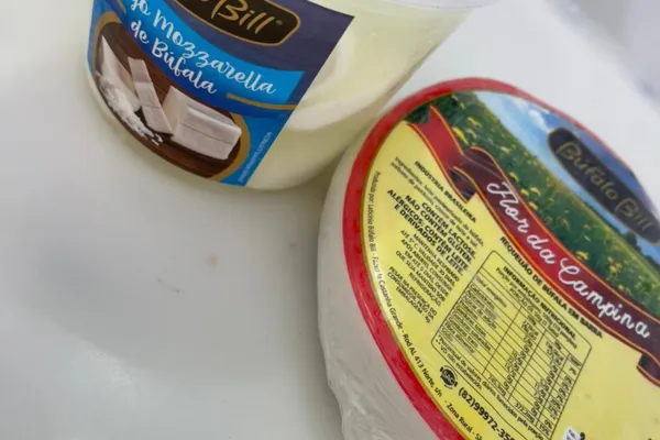 
				
					Minha parada obrigatória no Búfalo Bill: Entre sorvetes e queijos...
				
				