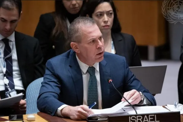 
				
					Na ONU, Israel compara líderes iranianos a nazistas
				
				
