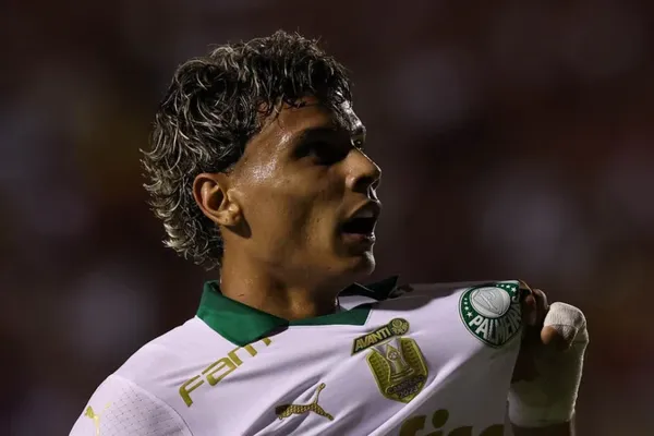 
				
					Palmeiras derrota o Vitória no Barradão pela 1ª rodada do Brasileirão
				
				