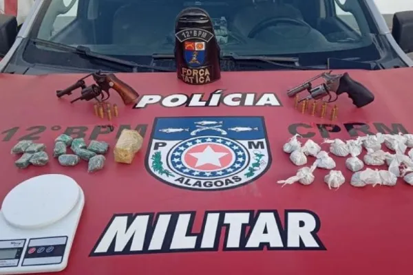 
				
					Polícia prende em Pernambuco suspeito de chefiar tráfico no Bom Parto
				
				