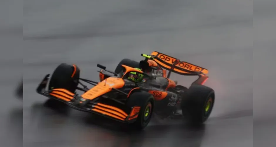 Lando Norris conquistou pole da corrida sprint do GP da China da F1 2024 debaixo de chuva