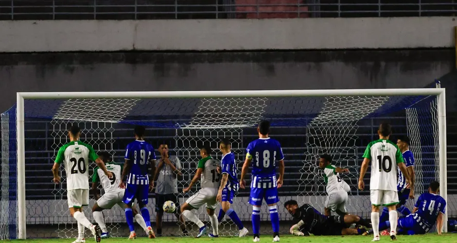 Murici começou bem no segundo tempo, diminuindo o resultado