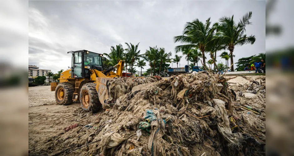 Autarquia de Limpeza Urbana limpou a Foz do Salgadinho, tirando mais de 420 toneladas de lixo acumulado no local após as chuvas