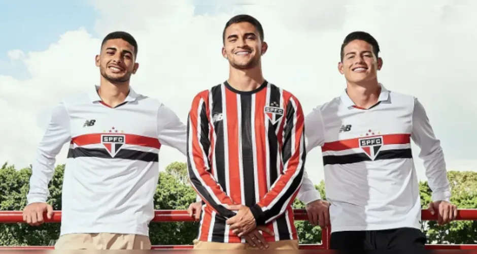 São Paulo e New Balance divulgaram as novas camisas de manga longa do clube