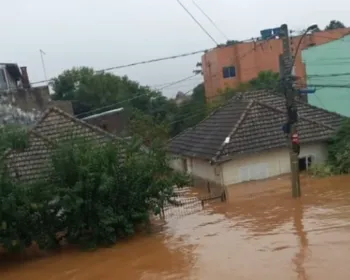 “Aliviado”, diz filho de idosa salva em enchente no Rio Grande do Sul