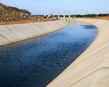 Canal do Sertão irriga e aquece economia de Alagoas