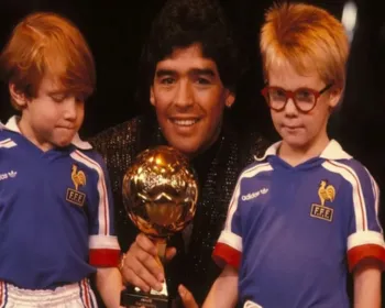 Herdeiros de Maradona tentam impedir leilão da Bola de Ouro de 1986