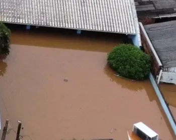 Jogadores de clubes do RS têm casas inundadas e relatam momentos dramáticos