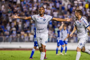 
			
				CSA leva gol nos acréscimos e empata com São José no Rei Pelé
			
			