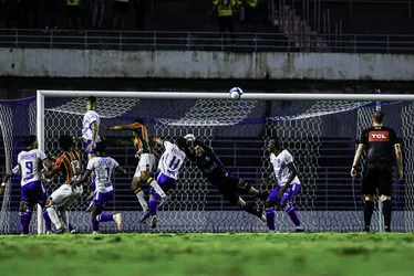 
			
				CSA tem 85% de chance de ser rebaixado para a Série D
			
			