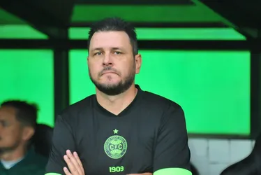 
			
				CSA tem nomes na mira e busca anunciar novo técnico antes do final de semana
			
			