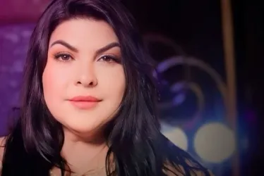 
			
				Cantora gospel é alvo de escândalo com mãe da amante do ex-marido
			
			