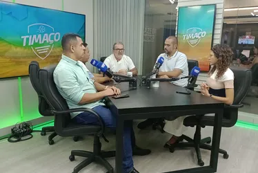 
				Carlos Bonatelli externa dificuldades para CSA contratar reforços
			
			