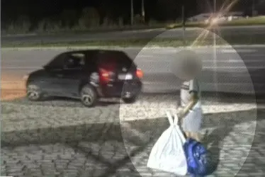 
			
				Casal tenta abandonar criança de 8 anos em locais diferentes
			
			
