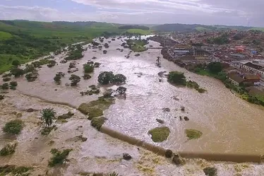 
			
				Defesa Civil monitora situação dos rios de Alagoas; 20 cidades estão em alerta para chuvas
			
			