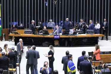 
			
				Congresso derruba veto de Lula e mantém restrição de saidinhas
			
			