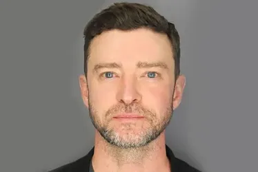 
				Justin Timberlake: autoridades divulgam foto do cantor preso
			
			