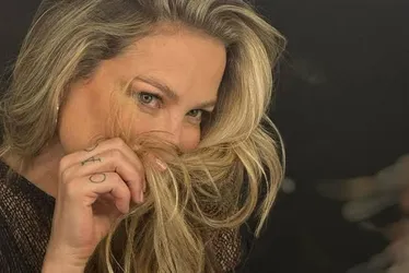 
			
				Luana Piovani anuncia stand-up e diz que estará 'quase pelada'
			
			