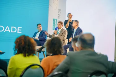 
			
				Maceió e Região Metropolitana precisam de solução de fluxo contínuo para o trânsito, afirma diretor-presidente do Detran
			
			