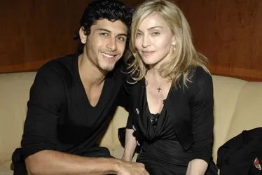 
			
				Madonna e Jesus Luz: relembre o namoro da cantora com brasileiro
			
			