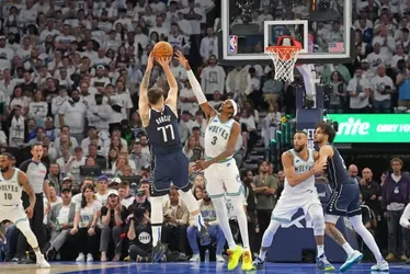 
			
				Mavericks vencem Timberwolves no 1º jogo das finais do Oeste
			
			