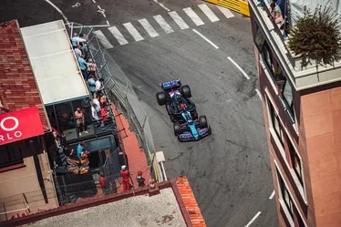 
			
				Ocon pode ser substituído no GP do Canadá por incidente com Gasly
			
			