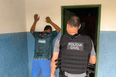 
			
				PC prende em Atalaia pai que estuprou a filha a caminho de pescaria
			
			