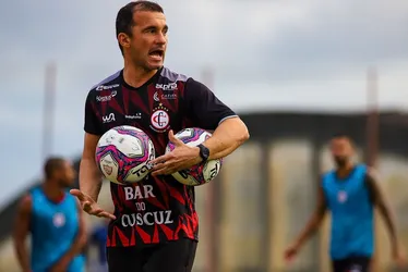 
			
				Ranielle Ribeiro é o novo técnico do ASA
			
			
