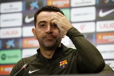 
				Rivaldo critica Xavi e pede oportunidades a Vitor Roque no Barcelona
			
			