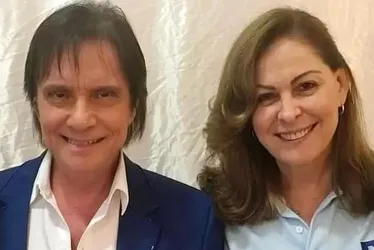 
			
				Roberto Carlos sofre perda: morre seu braço-direito Suzana Lamounier
			
			