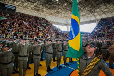 
			
				Segurança em Alagoas é reforçada com a formatura de 923 PMs
			
			