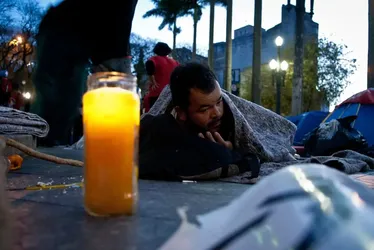
			
				Tendas vão atender e acolher população de rua durante o frio em SP
			
			