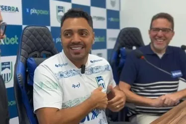 
			
				Tirulipa é ‘anunciado’ por clube brasileiro e mira duelo com Wesley Safadão
			
			