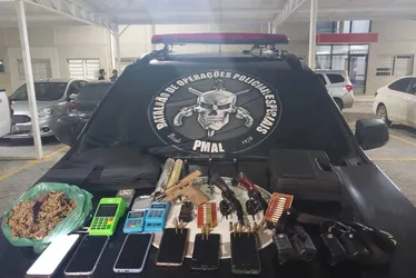 
			
				Três suspeitos morrem em confronto com o Bope na parte alta de Maceió
			
			