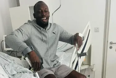 
			
				Usain Bolt passa por cirurgia após sofrer grave lesão em partida de futebol
			
			