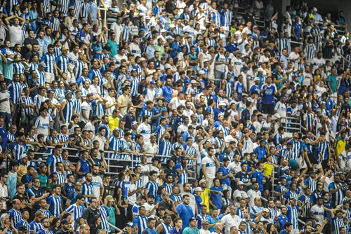 
				CSA leva gol nos acréscimos e empata com São José no Rei Pelé
			
			
