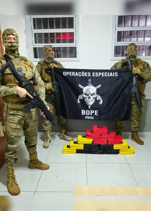 
			
				Bope apreende mais de 40 quilos de cocaína em veículo com placa clonada na Levada
			
			