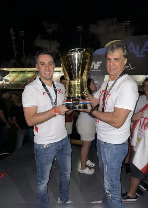 
			
				Mário Marroquim sobre o CRB: "Outro clube, outro patamar!"
			
			