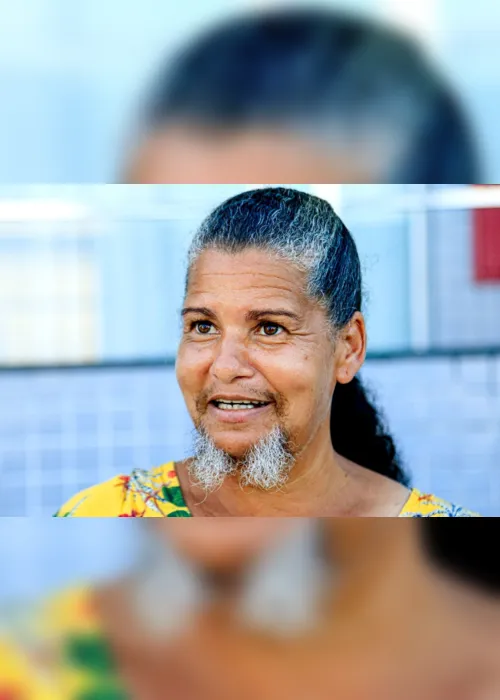 
			
				Mulher barbada faz sucesso nas redes sociais e ignora opiniões alheias
			
			