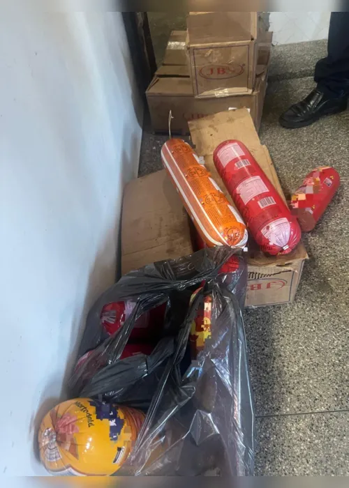 
			
				Visa apreende 750 kg de alimentos estragados na Levada
			
			