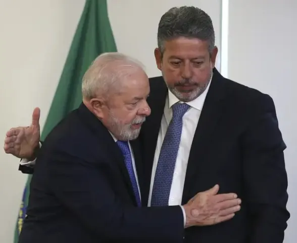 Arthur Lira acompanha Lula em visita ao Rio Grande do Sul neste domingo (5)