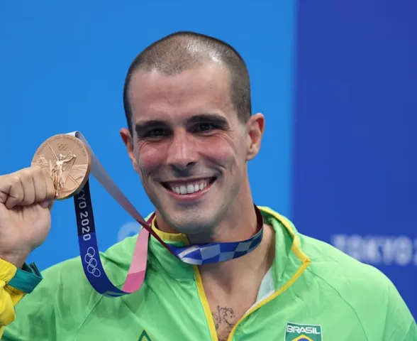 Bronze em Tóquio, Bruno Fratus anuncia que não disputará as Olimpíadas