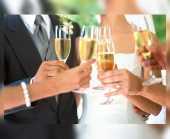 Noivos revoltam convidados com lista de regras para casamento