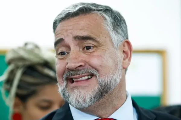 
				
					Adiamento do Concurso Unificado custaria R$ 50 milhões, diz ministro
				
				
