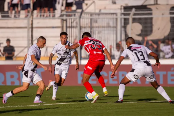 

					Em jogo de três pênaltis, CRB perde para a Ponte Preta na Série B: 4x2

				