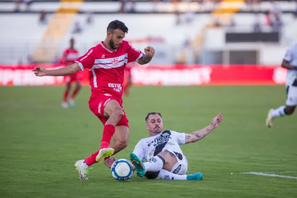 

					Em jogo de três pênaltis, CRB perde para a Ponte Preta na Série B: 4x2

				